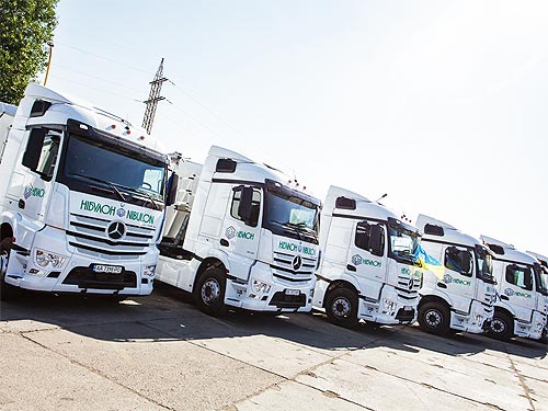 �������� ��������� �������� 15 ���������� Mercedes-Benz Actros ������ ��������� - Mercedes-Benz