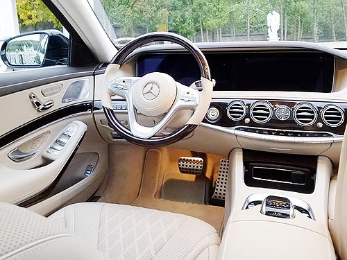      Mercedes-Benz S-