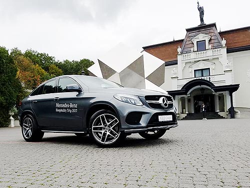 Mercedes-Benz         SUV - Mercedes-Benz