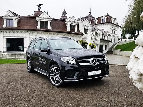 Mercedes-Benz         SUV - Mercedes-Benz