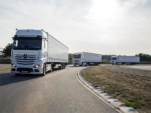   Mercedes-Benz Actros       - Mercedes-Benz