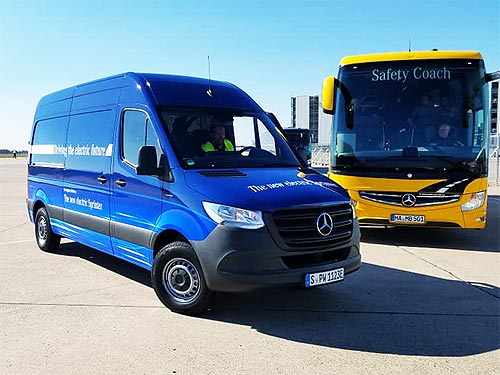 Mercedes-Benz     Sprinter - Mercedes-Benz