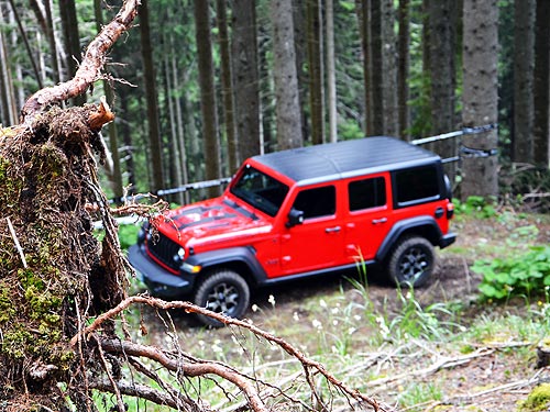   44   .    Camp Jeep 2019 - Jeep