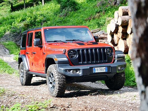   44   .    Camp Jeep 2019 - Jeep