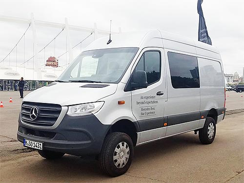 В Украину привезли Mercedes-Benz Sprinter 4x4
