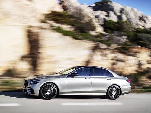 Mercedes-Benz   E-Class.   - Mercedes-Benz