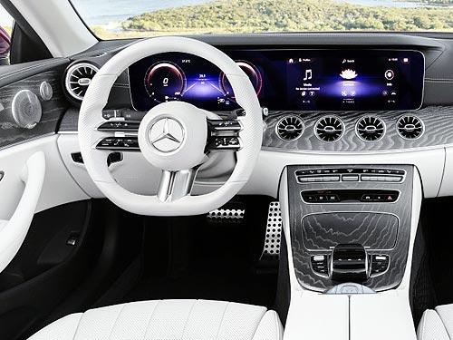 Mercedes-Benz      E-Class - Mercedes-Benz