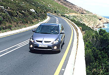 Mitsubishi Grandis   !