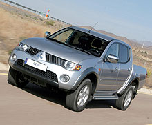      Mitsubishi L200 - Mitsubishi