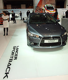 ������� Mitsubishi Motors �� ���������� � ������ - Mitsubishi