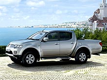     13   Mitsubishi L200 - Mitsubishi