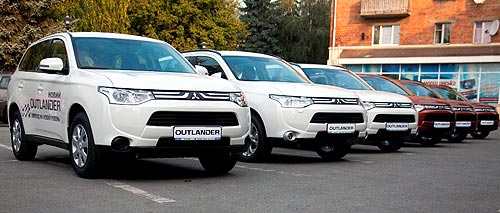 ������ ���������� � ����� Mitsubishi Outlander