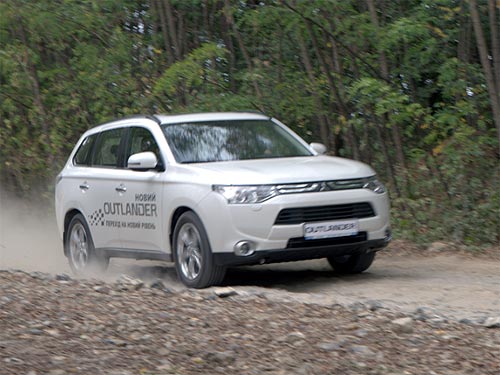 ������ ���������� � ����� Mitsubishi Outlander
