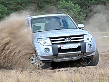   30- Mitsubishi Pajero  -     - Mitsubishi