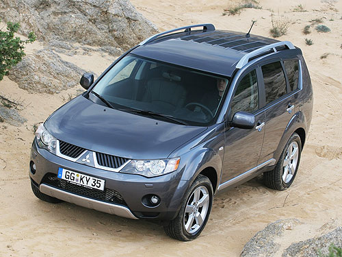 Mitsubishi Outlander ��������� 15-�����