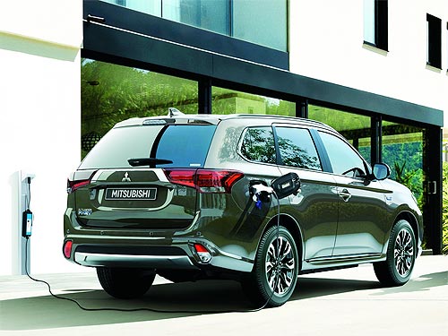  Mitsubishi Outlander PHEV     100 000  - Mitsubishi