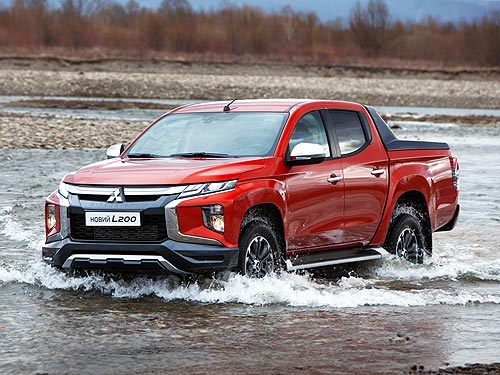         Mitsubishi L200 - Mitsubishi