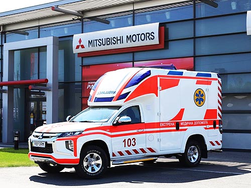 На базе Mitsubishi L200 создали автомобиль экстренной медицинской помощи Reform Infina - Mitsubishi