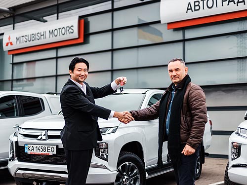  5  Mitsubishi L200        - Mitsubishi