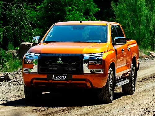  :        Mitsubishi L200 - Mitsubishi