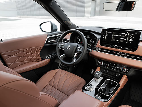  :      Mitsubishi Outlander     Yamaha - Mitsubishi