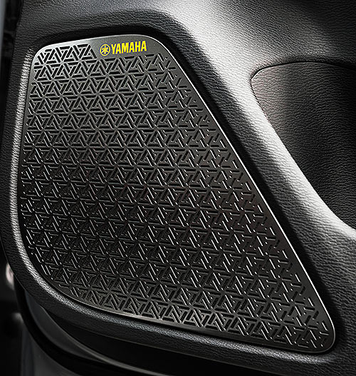  :      Mitsubishi Outlander     Yamaha - Mitsubishi