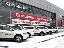  Nissan -      2012  