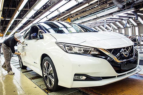  Nissan LEAF     