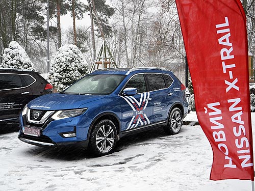 -  Nissan X-Trail:      