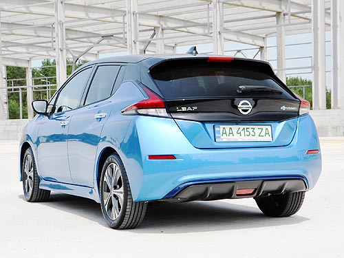  .     Nissan Leaf - Nissan