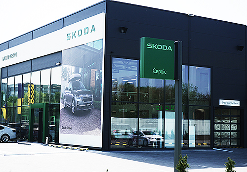        Nissan  Skoda - Nissan