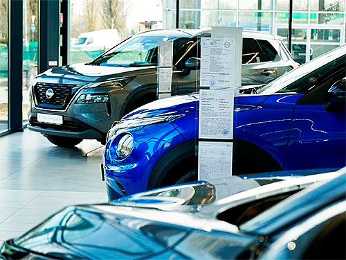        Nissan - Nissan