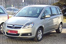 Opel Zafira    2006    