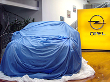     Opel Insignia.  