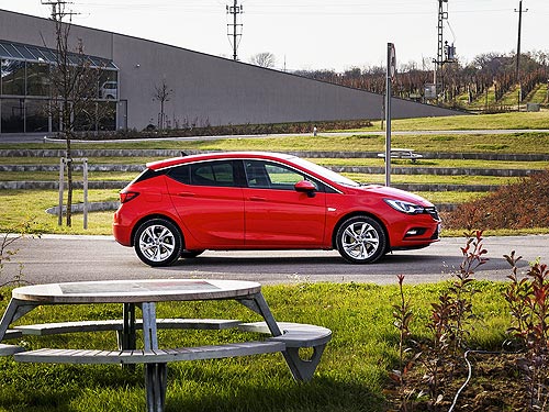  Opel Astra        2016 - Opel