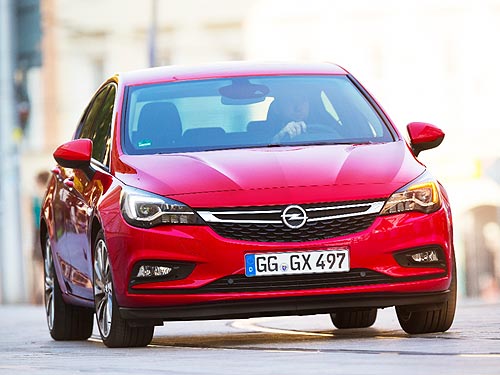    2016 Opel Astra  500 000 - Opel