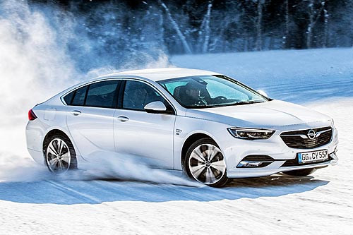 Opel Insignia      2018