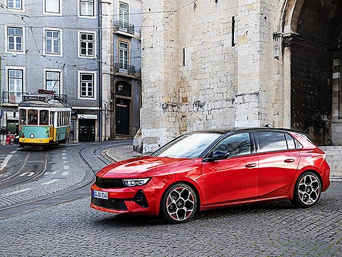 В Україні оголошені ціни на новий Opel Astra - Opel