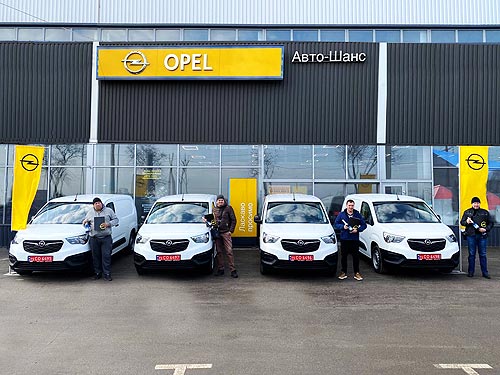 Коммерческие вэны Opel Combo Cargo находят новых корпоративных клиентов - Opel