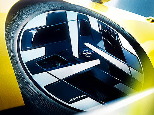 ����� ������ �������� Opel Astra �� Opel Astra Sports Tourer - Opel