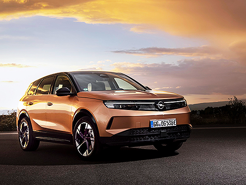  Opel Grandland       - - Opel