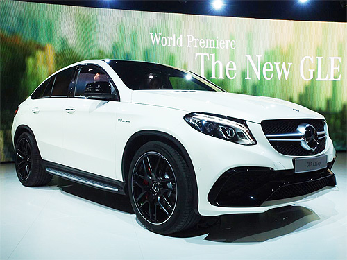  2014: Mercedes-Benz    -  