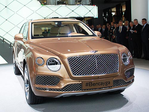 Стала известна цена Bentley Bentayga. Фото