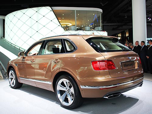   Bentley Bentayga   - Bentley