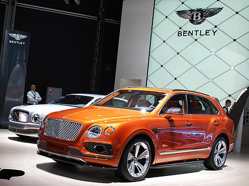 Стала известна цена Bentley Bentayga. Фото