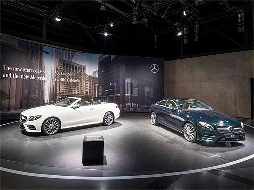 Mercedes-Benz    4   2   - Mercedes-Benz