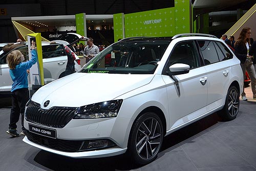  SKODA FABIA    - SKODA