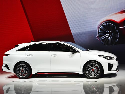 ������������ ����� KIA �� ���������� � ������ - KIA