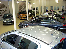    Peugeot 2008      70 000 .