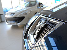        Peugeot  70 000 .